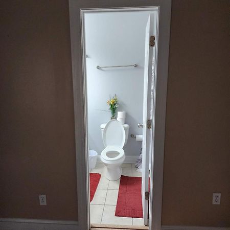 Private Room Balcony And Bathroom In Charleston Esterno foto
